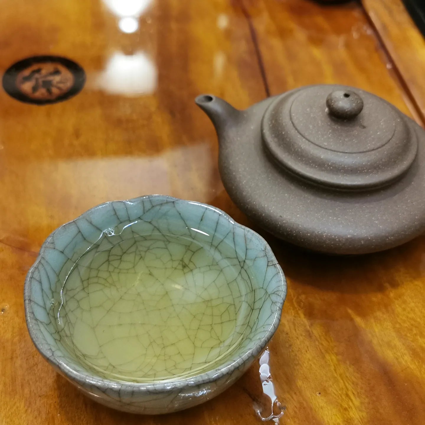 Tea: White peony 福鼎白茶 白牡丹