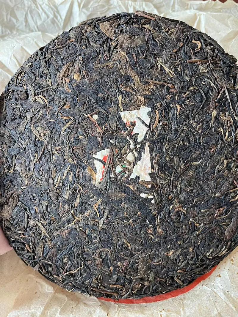Tea: Aged Raw Puerh teacake 2003 Mark 8582 雲南七子餅茶2003年8582青餅