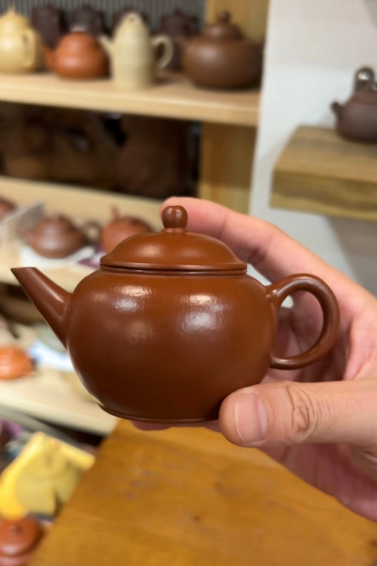 Old Red Clay Shuiping Pot 老朱泥 水平壺