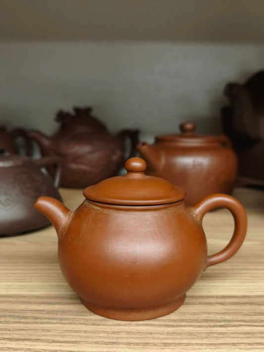 01 Old Zhuni Pot 老朱泥壺