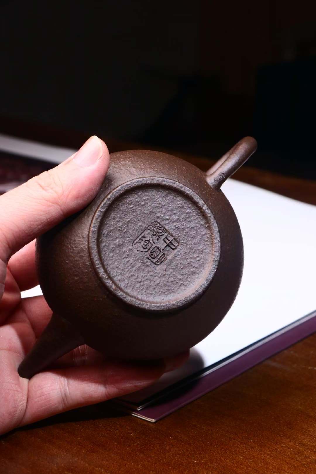 90s Shuiping Pot 90年代紫玉金砂水平壺– Buyehou Teahouse