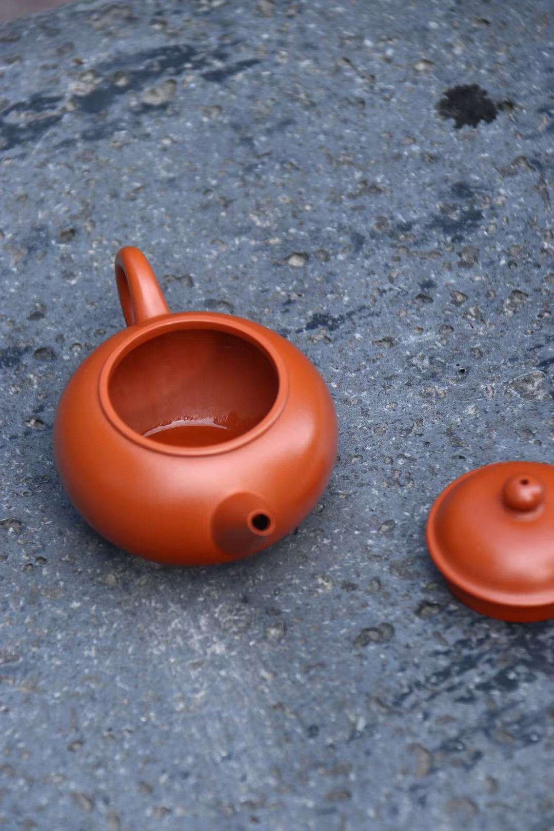 Red Clay (Zhaozhuang Zhuni) Shuiping Pot 趙莊朱泥 水平壺
