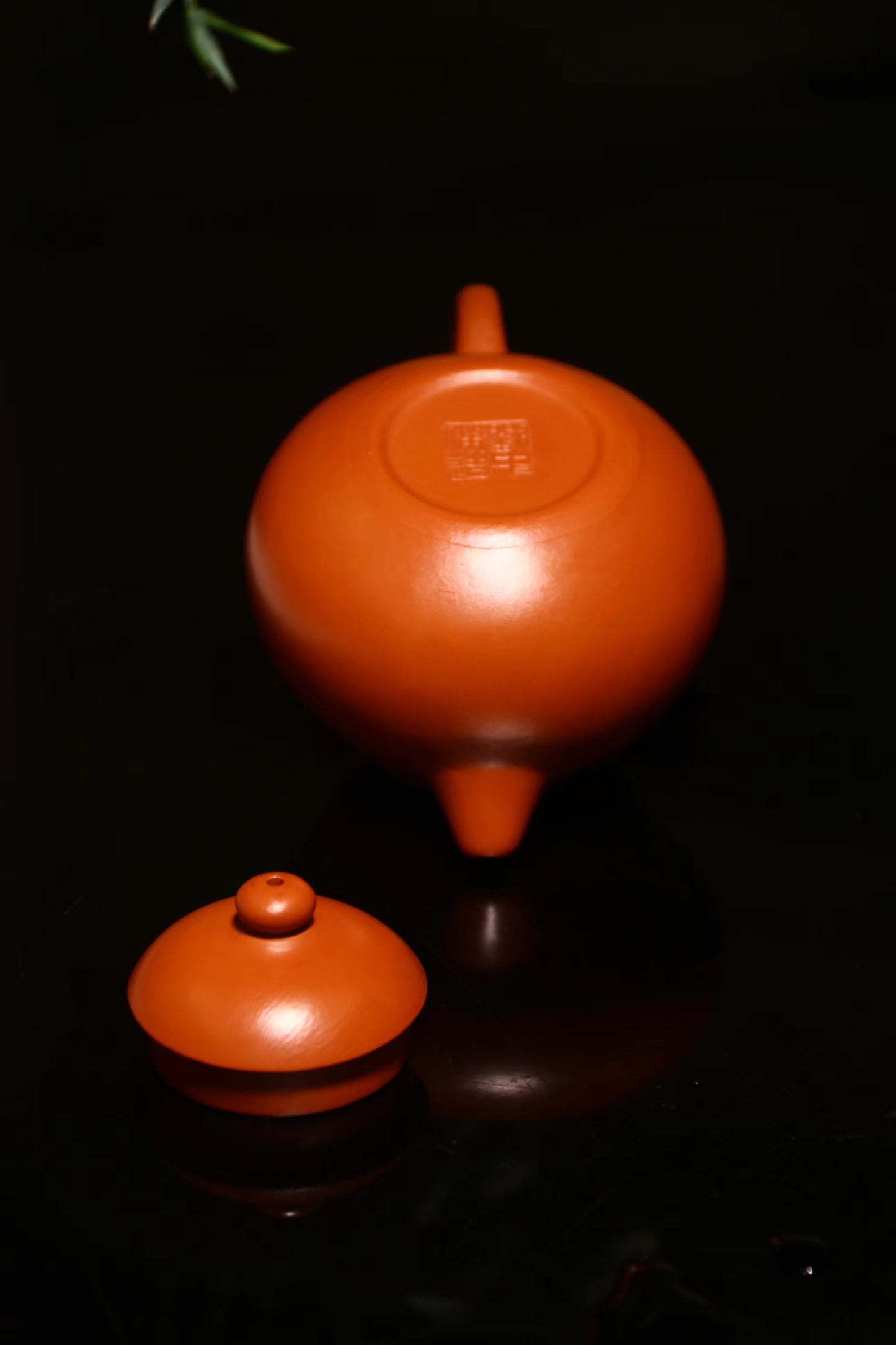 Red Clay (Zhaozhuang Zhuni) Wendan Pot 趙莊朱泥 文旦壺