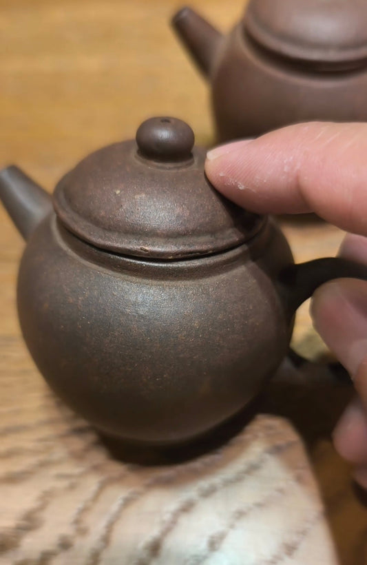 01 Old Julun Pot 老巨輪壺