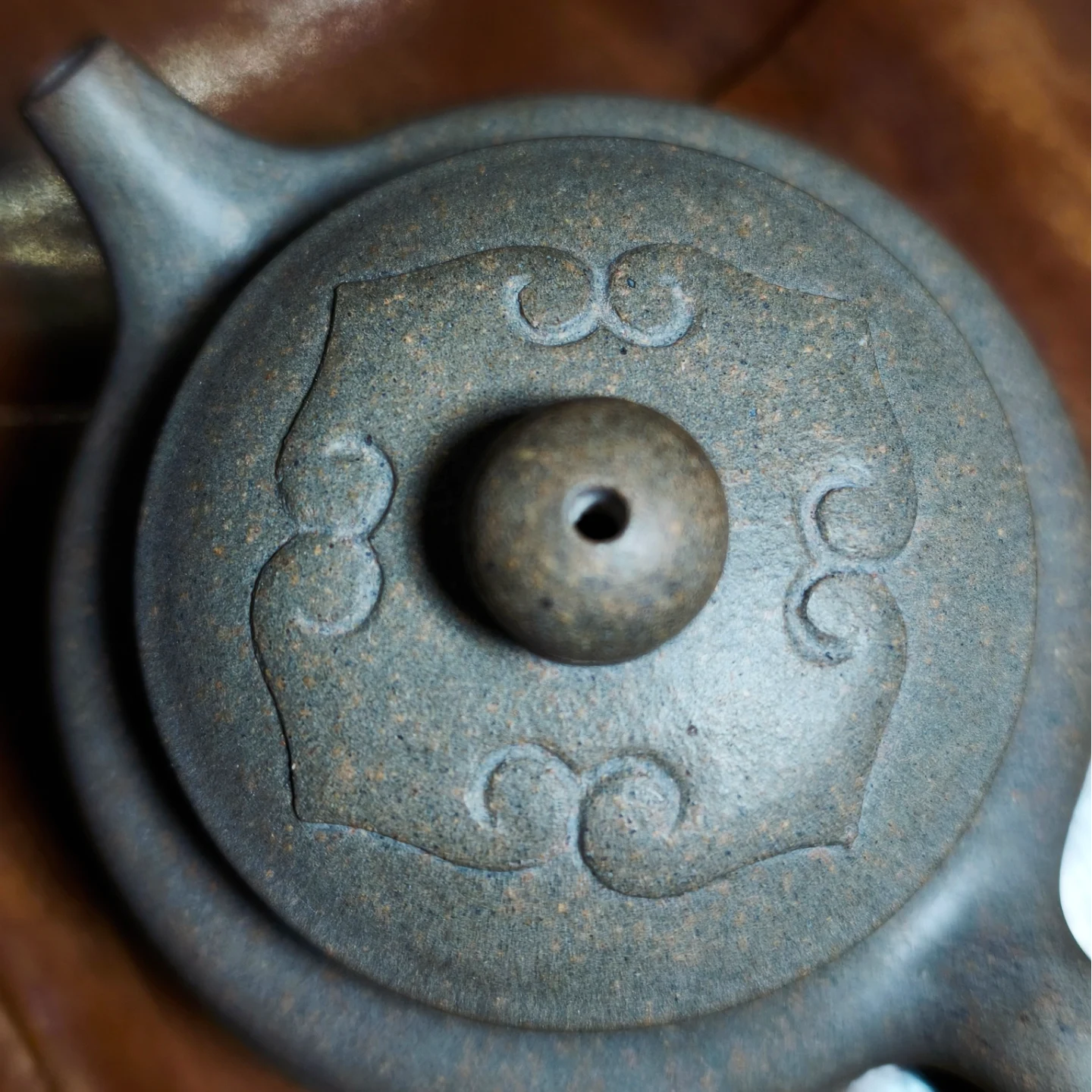 Ding’s Flamed Round Ruyi Pot 丁家清代料 窯變如意壺