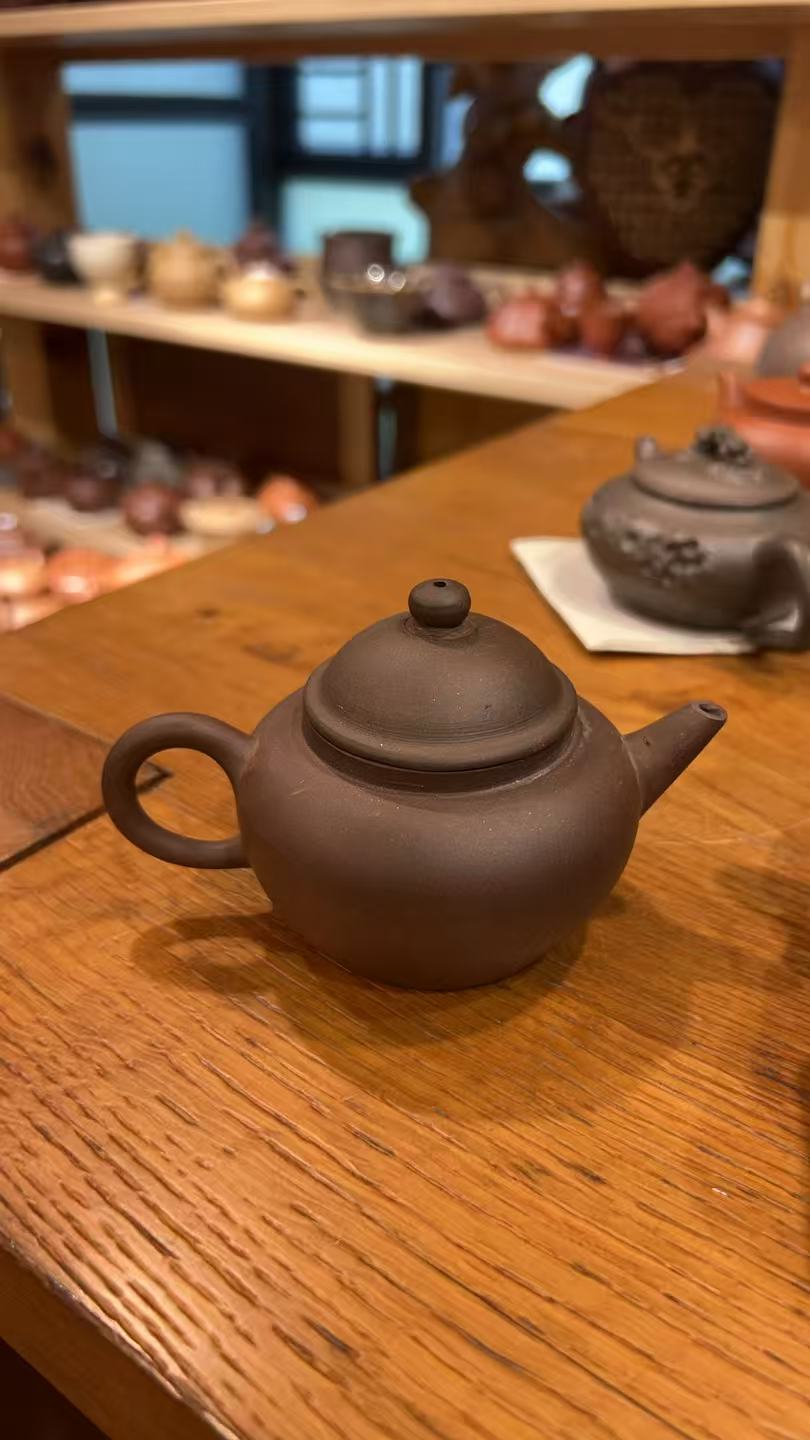 01 Qing Dynasty Meng Cheng Pot 清代孟臣泥壺