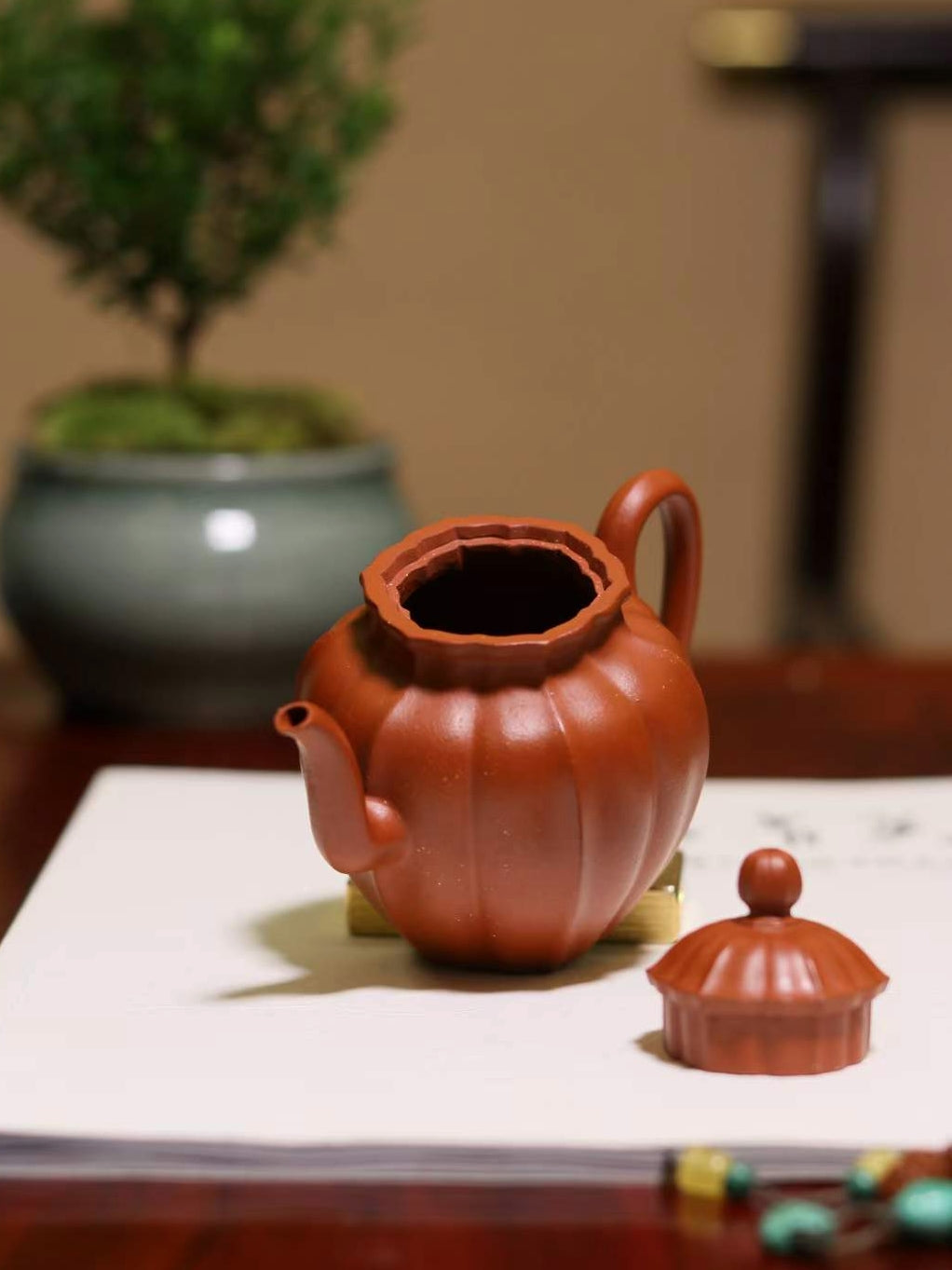 Ribbed Petals Pot Dahungpao 大紅袍 銀台醉客